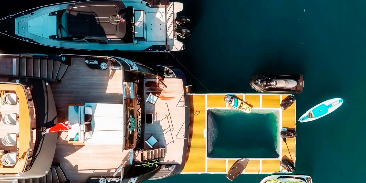 Аренда мега яхты BAGLIETTO 136 Aquila в Греции